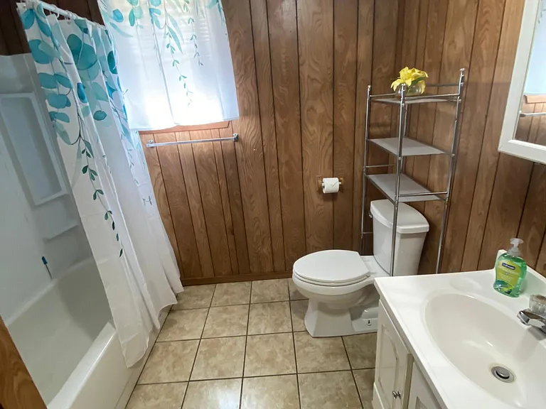 431 Monroe Ave — Photo 8