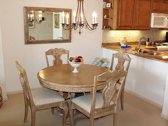4th image of 651 Seaview Ct APT 205