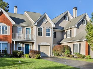 35 S Manor Ct, Wall Township, NJ 07719