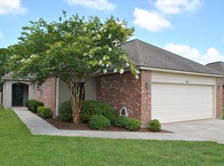 8912 Westlake Dr, Baton Rouge, LA 70810
