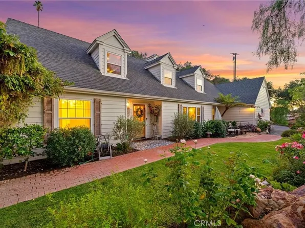 3945 Pala Mesa Dr, Fallbrook, CA 92028
