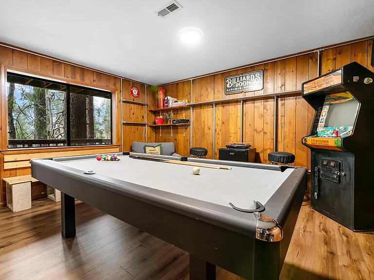 24166 Cresta Dr — Photo 8