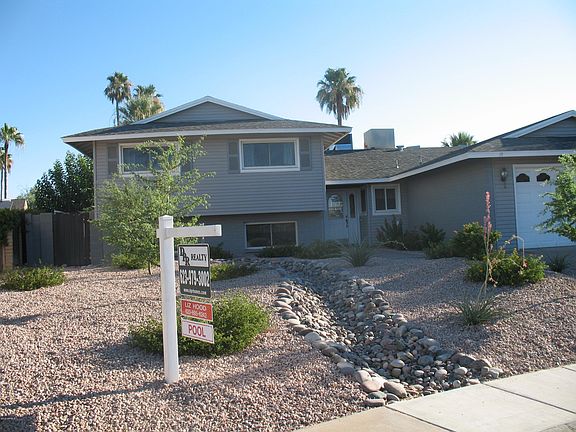 3rd image of 3726 W Mauna Loa Ln