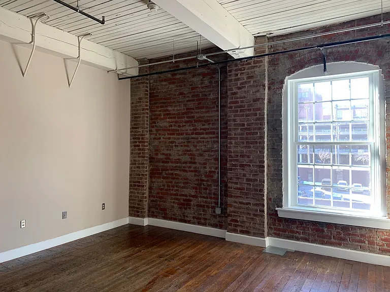 901 Jefferson St #4B — Photo 3