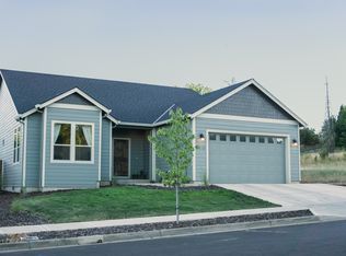 3016 SW 2nd St, McMinnville, OR 97128