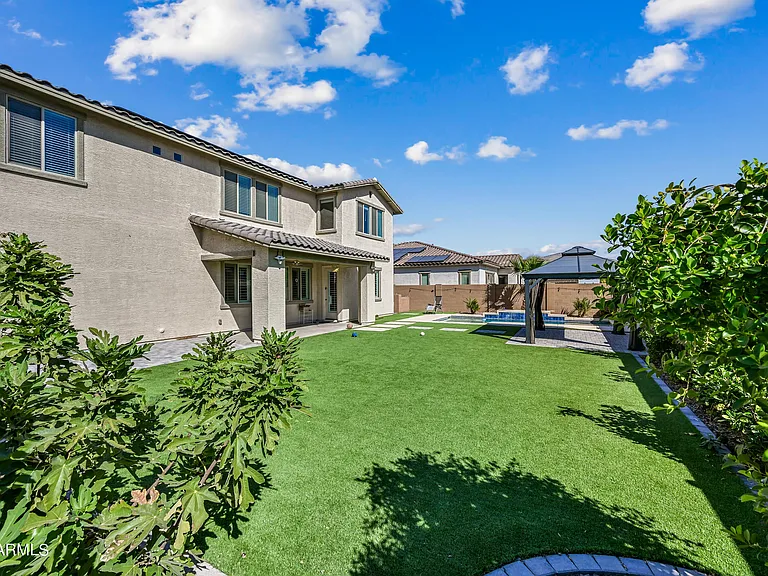 14049 W Desert Hollow Dr — Photo 43