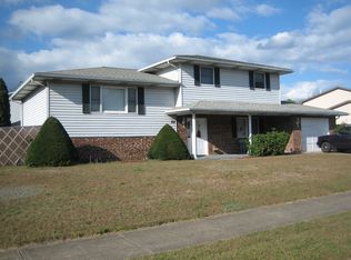 100 Norwood Ave, Hanover Township, PA 18706