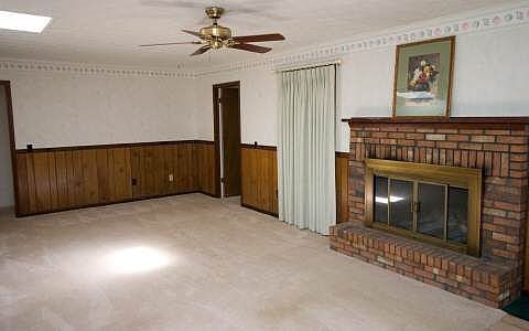 2nd image of 1337 Marian Dr