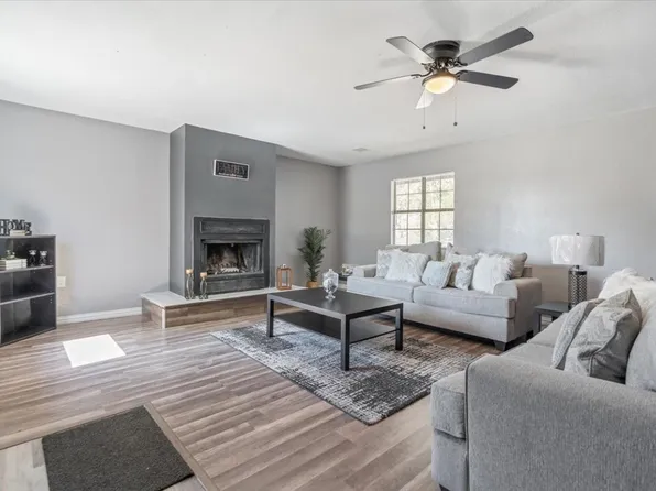 403 N Bateman Rd, Fairfield, TX 75840