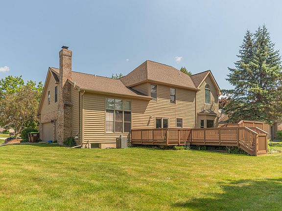 3rd image of 1711 Cypress Pointe Ct