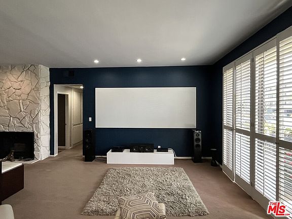 3rd image of 2175 S Beverly Glen Blvd APT 201