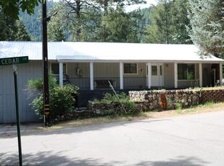 38 Cedar Ln, Sierra City, CA 96125