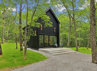 377 Valley View Dr, Altamont, TN 37301