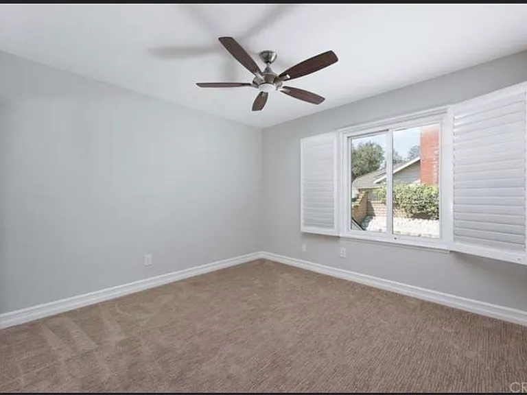 Montbury Dr — Photo 20