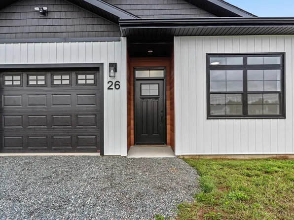 26 Livia Mdws #19, Debert, NS B0M 1G0