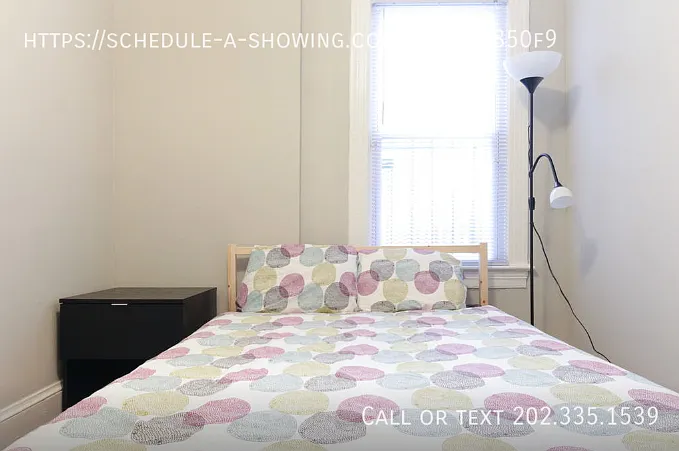 1617 Gales St NE — Photo 6