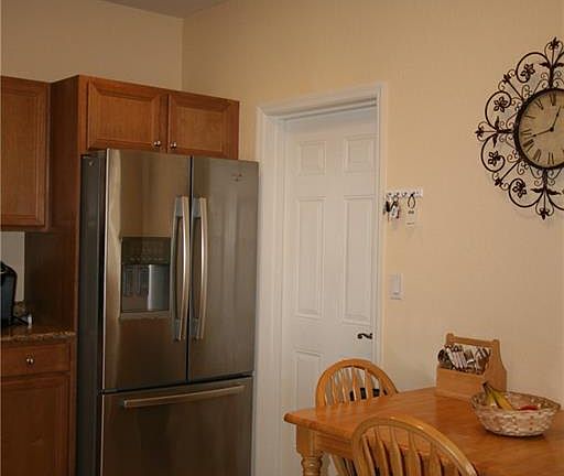3rd image of 2418 Laurentina Ln