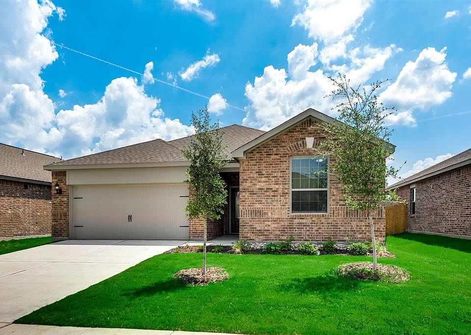 1st image of 1429 Park Trails Blvd