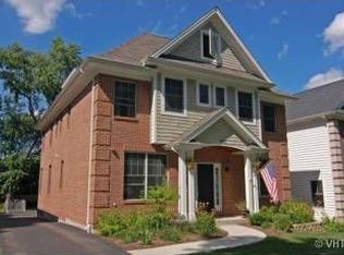 620 E Sunnyside Ave, Libertyville, IL