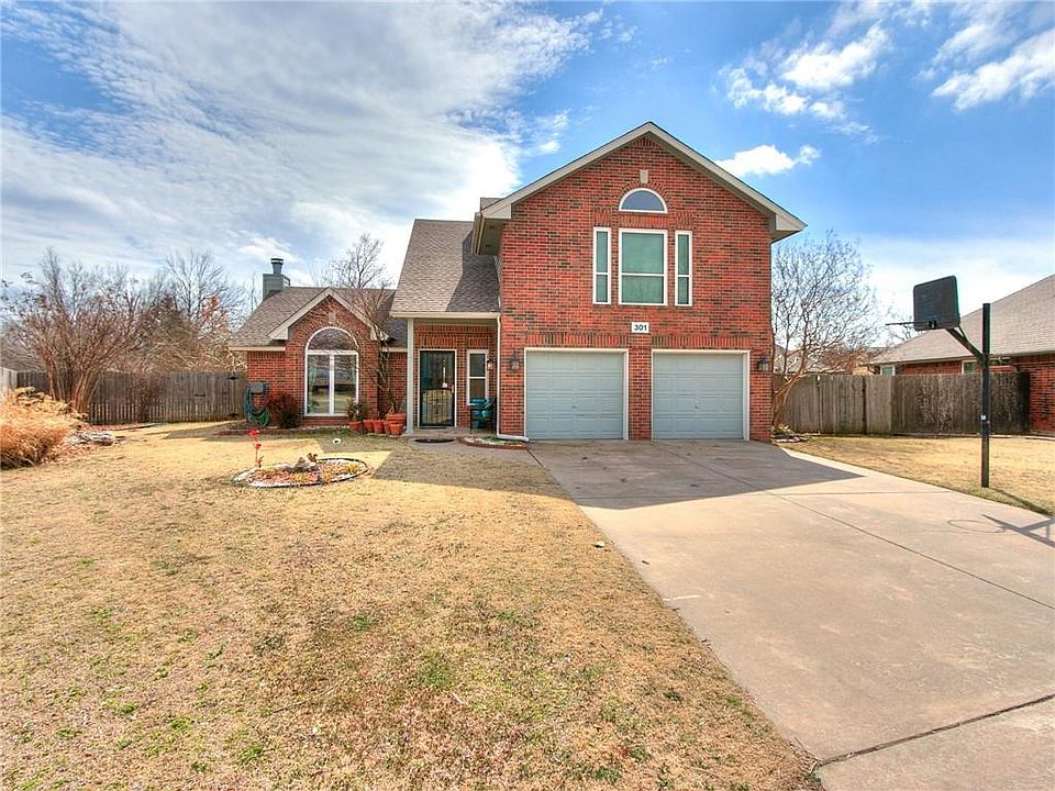 1st image of 301 Ramsey Ct