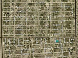 1605 Dora Ave S, Lehigh Acres, FL 33976
