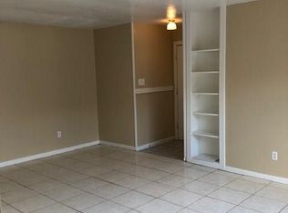 12935 Blackpool Ln, Houston, TX 77066