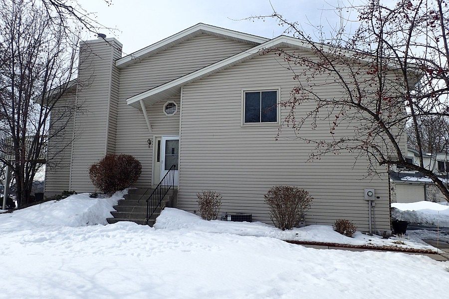 1st image of 6567 Chamberlain Cir