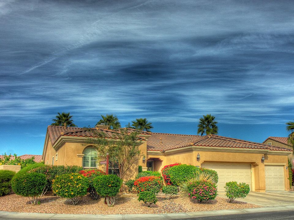2nd image of 40597 Calle Cerezo