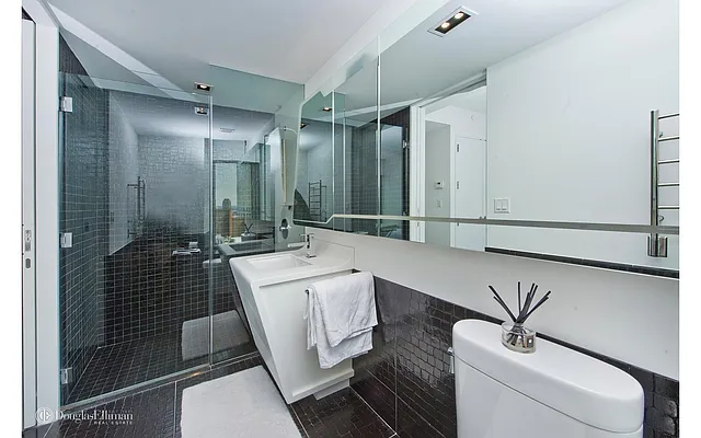 Rented by Douglas Elliman | media 24