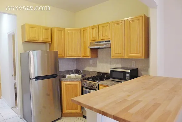 Rented by Corcoran | media 23