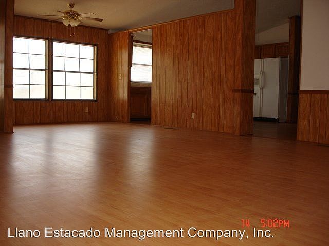 2nd image of 1102 Prescott St