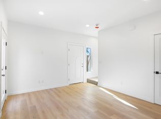 602 NE Russell St #602, Portland, OR 97212