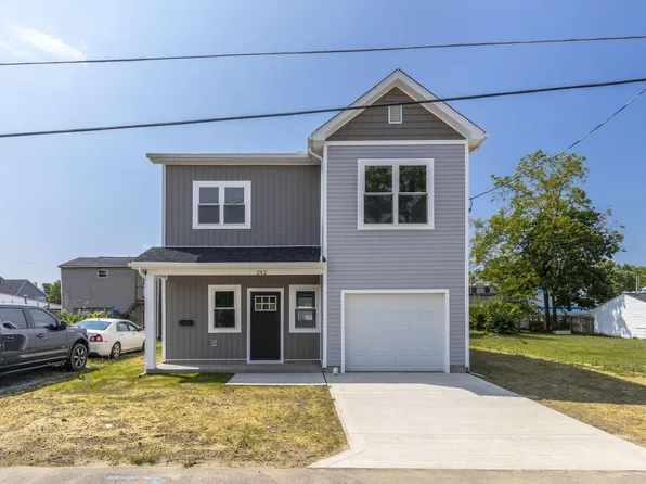 242 Myers Ave, Buckeye Lake, OH 43008