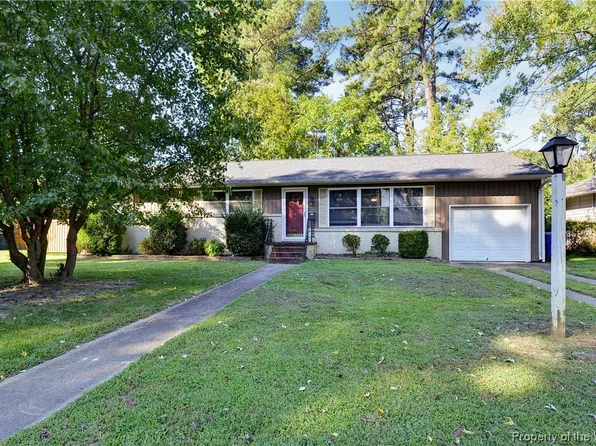 5 Macirvin Dr, Newport News, VA 23606