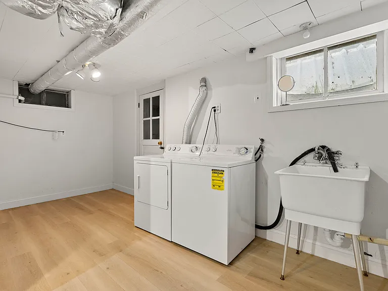 32 Beechwood Rd — Photo 12