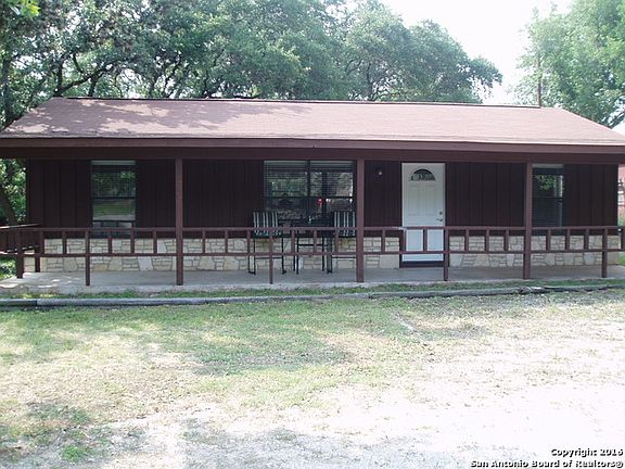 2nd image of 603 Creekside Dr