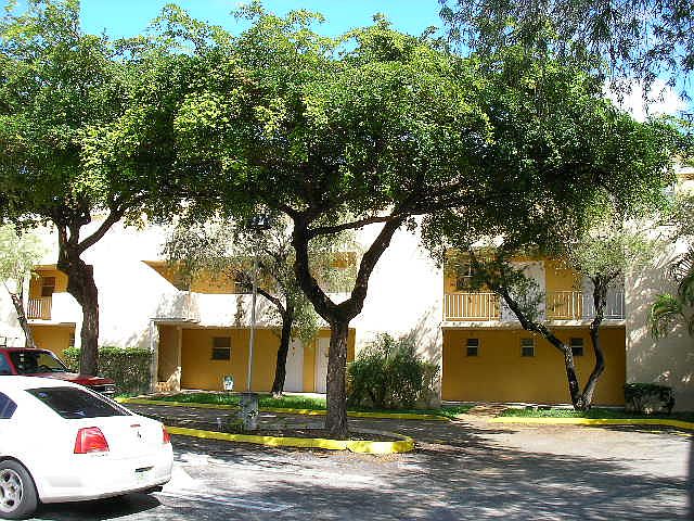 1st image of 9371 Fontainebleau Blvd APT I228