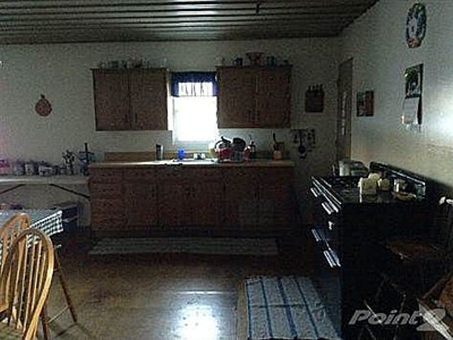 2nd image of 816 Patriot Rd