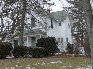 16724 Sand Ridge Rd, Bowling Green, OH 43402