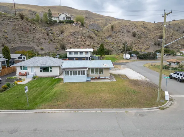 911 Collins Rd, Cache Creek, BC V0K 1H0