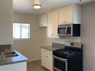 932 N Alameda Ave APT N, Azusa, CA 91702