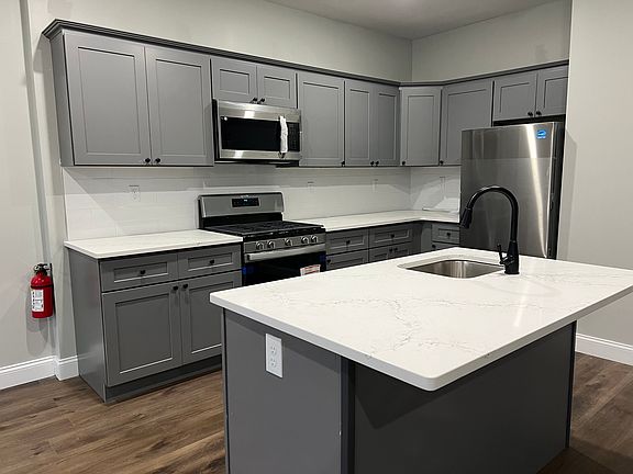 5th image of 13 Miners Ln #12