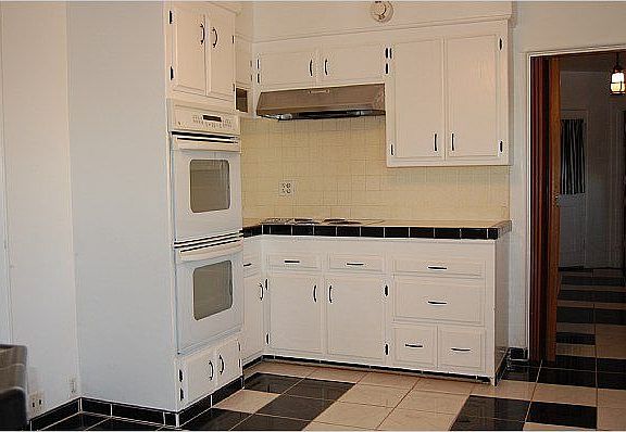 4th image of 5547 Secrest Dr