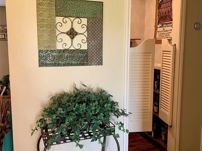 126 Lido St — Photo 14