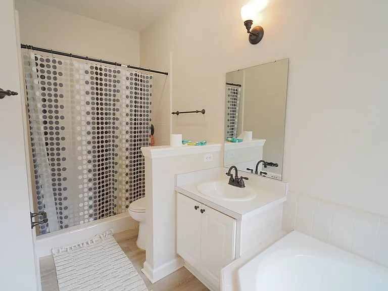 5370 Appledore Ln — Photo 21