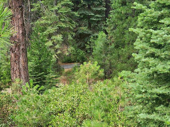 3rd image of 172 Fox Crest Dr