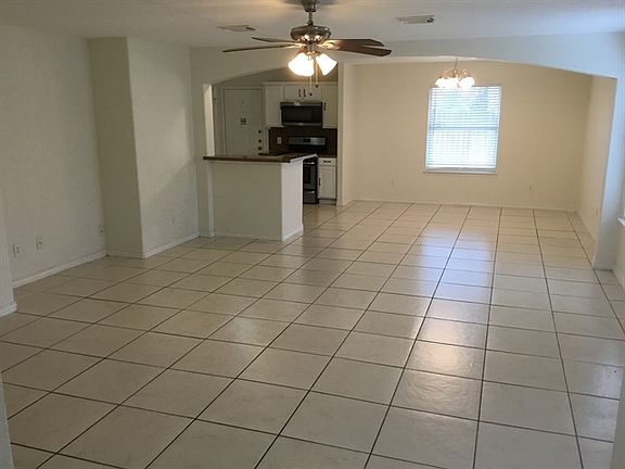 3rd image of 10715 Vatani Dr