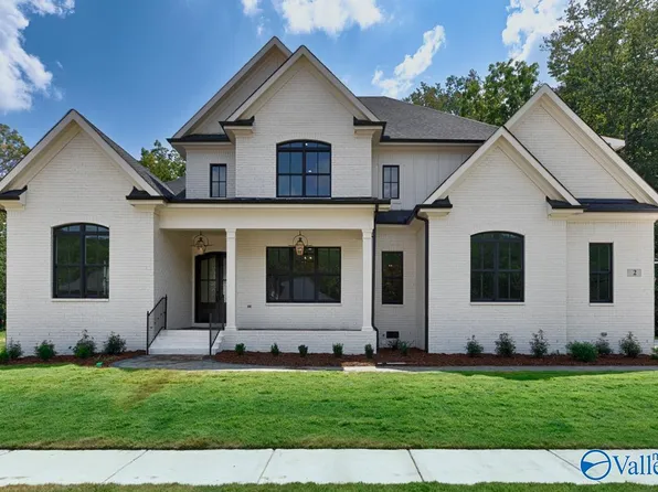 2 Blue Meadow Way, Gurley, AL 35748