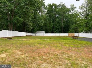 15 Jack Ellington Rd, Fredericksburg, VA 22406