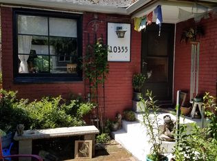 10355 8th Ave NW, Seattle, WA 98177